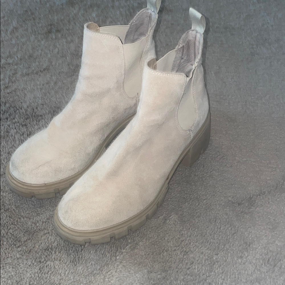 Steve Madden Cream Ankle Booties with Elastic Panels